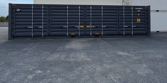 Seecontainer 40′ HC OPEN SIDE 1. Fahrt